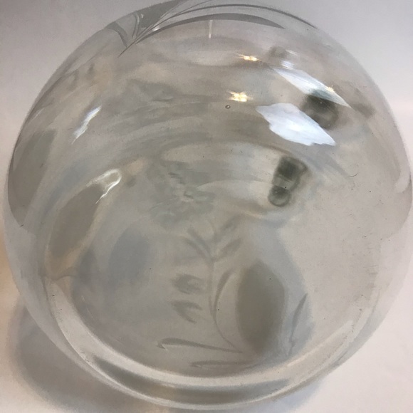 Vintage etched glass crystal pinched pitcher - Picture 10 of 14